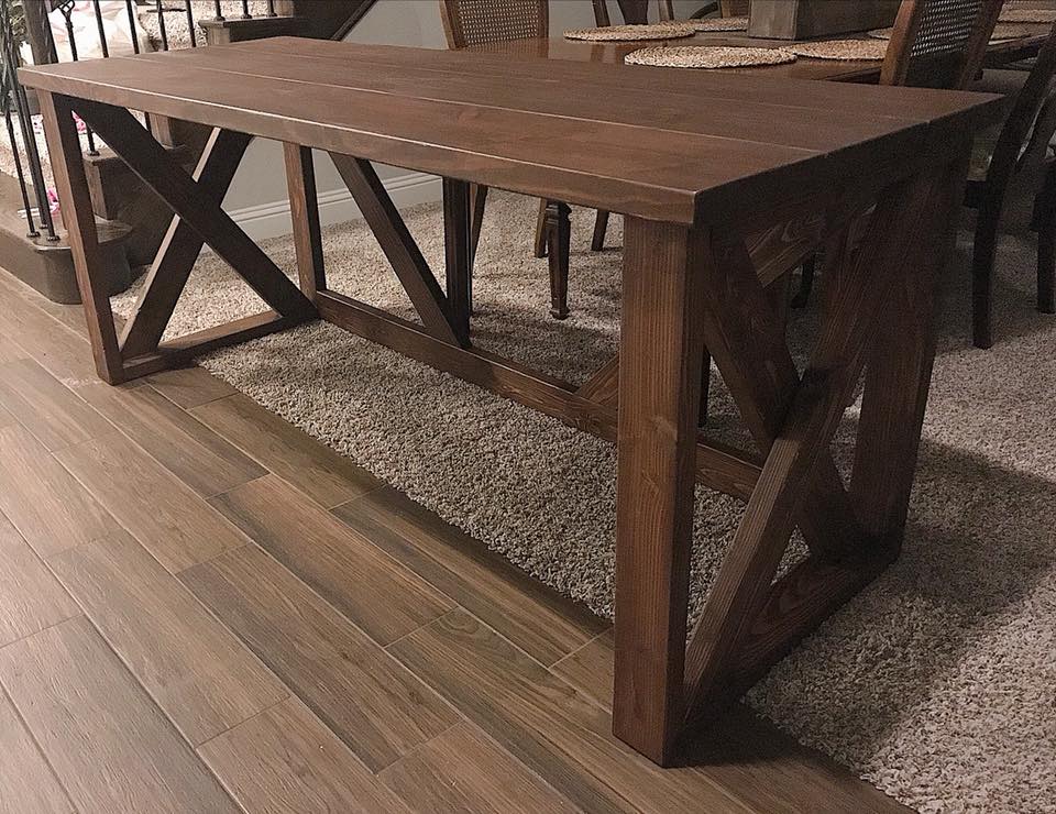 Desk 4