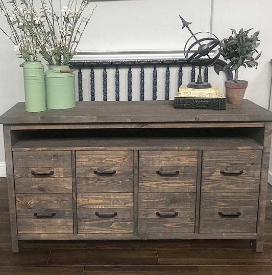 Cabinet 3