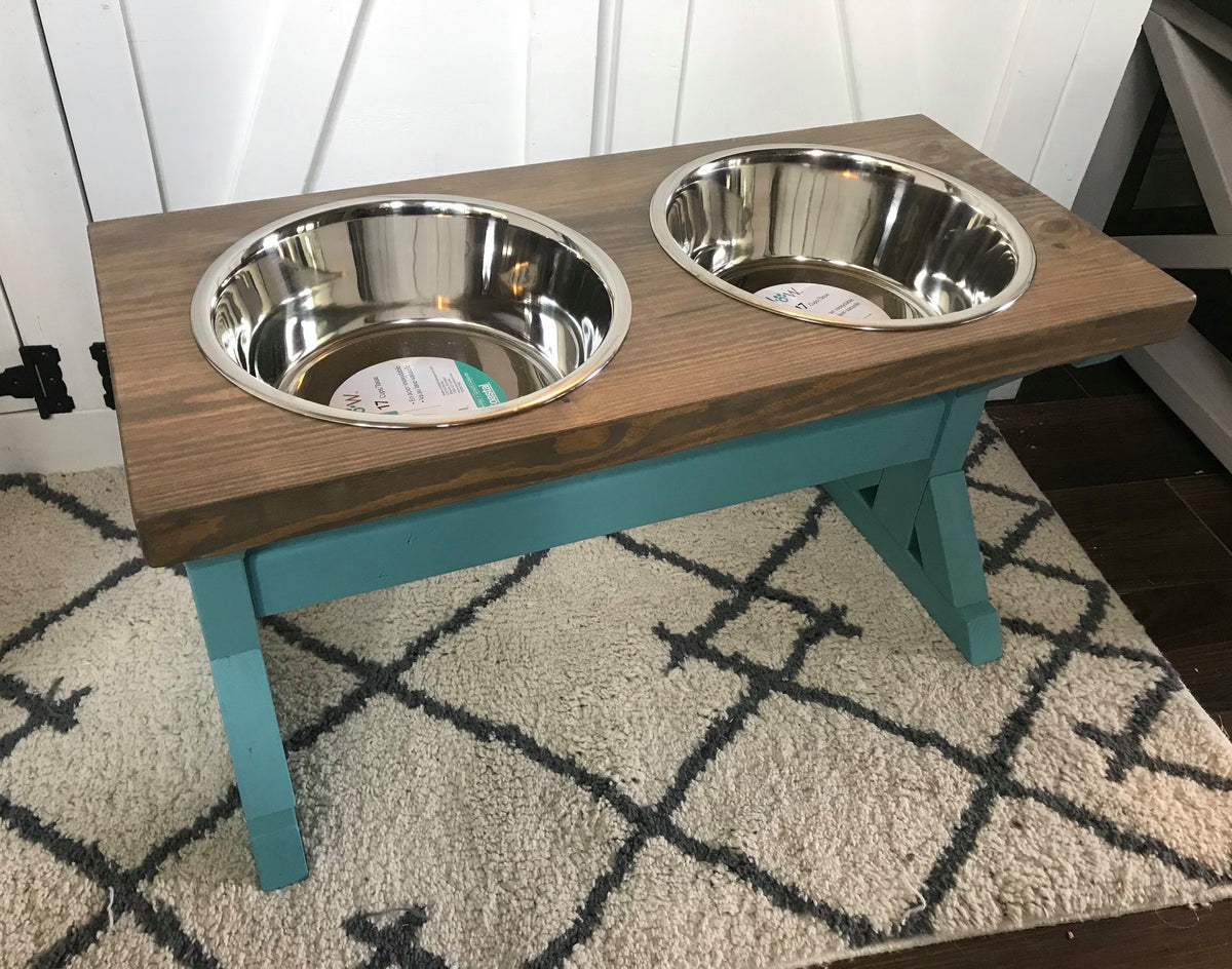 Pet Bowl Holder 2